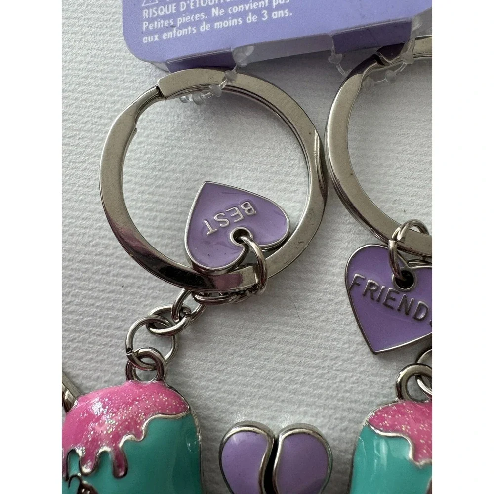 Claire's Best Friends Unicorn‎ Cupcake Keychains Key Rings Set of 2 Magnetic BFF